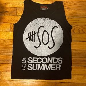 5SOS Tank